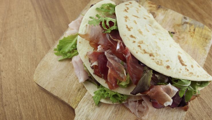 Piadine allo yogurt ottime per pranzi veloci 