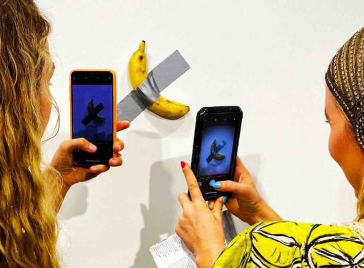 banana cattelan italia