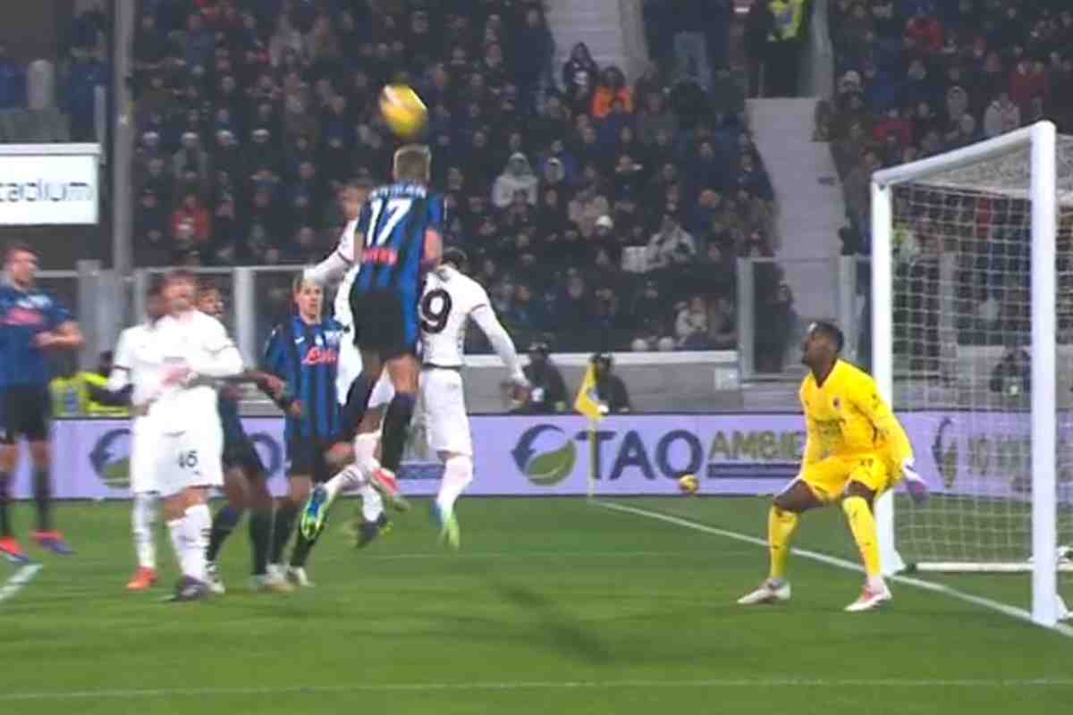 Gol dell'1-0 di Charles De Ketelaere in Atalanta-Milan 