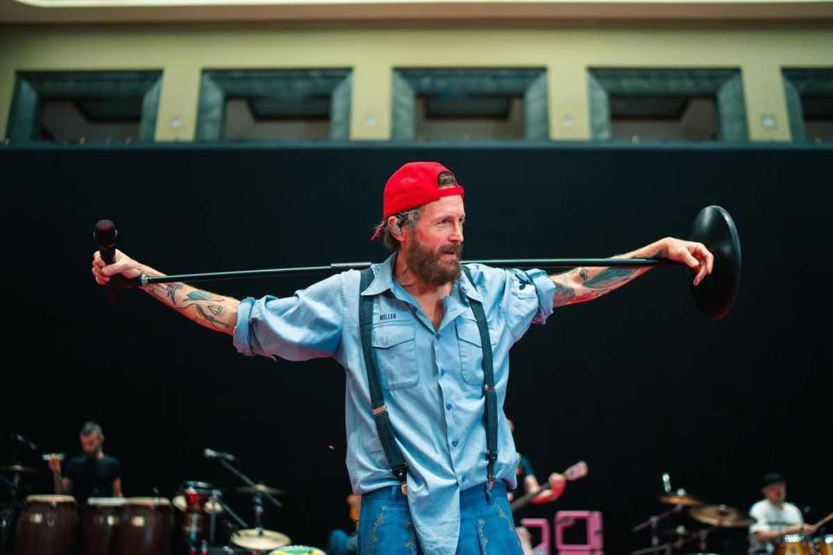 jovanotti a chi è dedicata a te